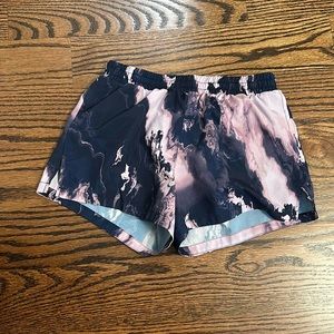 Old Navy active shorts size 14-16